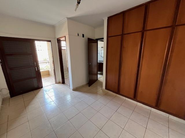 Apartamento à venda com 3 quartos, 87m² - Foto 8