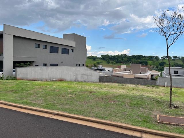 Terreno, 551 m² - Foto 1