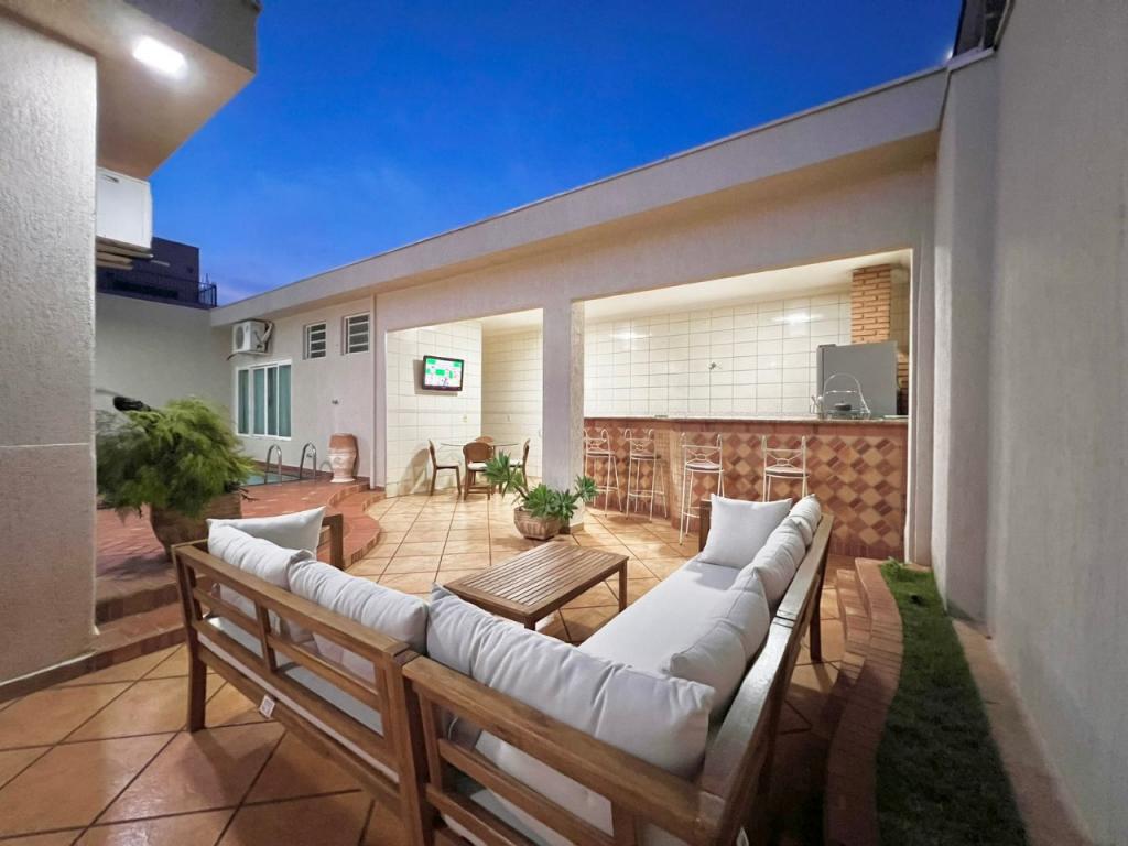 Casa, 4 quartos, 250 m² - Foto 8