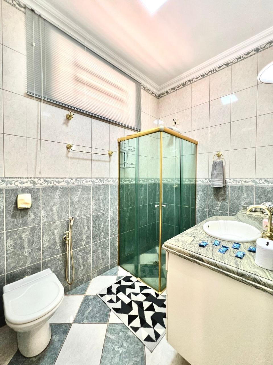 Casa, 4 quartos, 250 m² - Foto 25