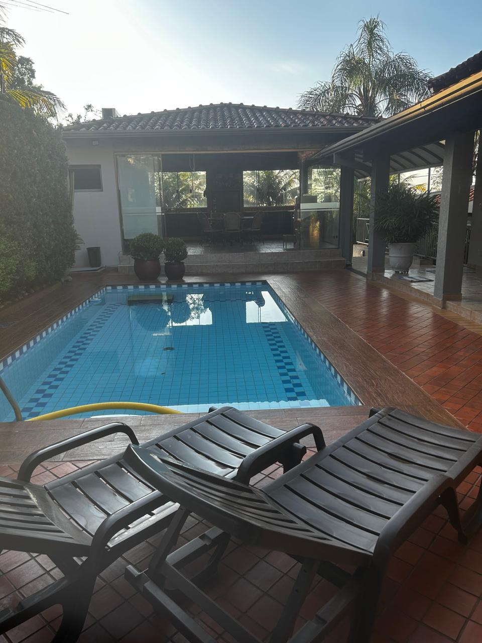 Casa, 3 quartos, 250 m² - Foto 2