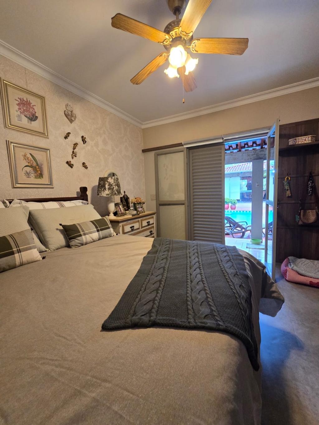 Casa, 3 quartos, 250 m² - Foto 13