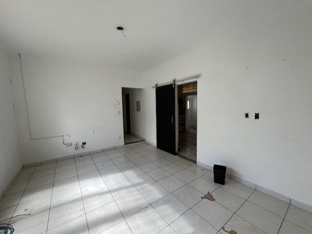 Depósito-Galpão-Armazém à venda com 2 quartos, 520m² - Foto 13
