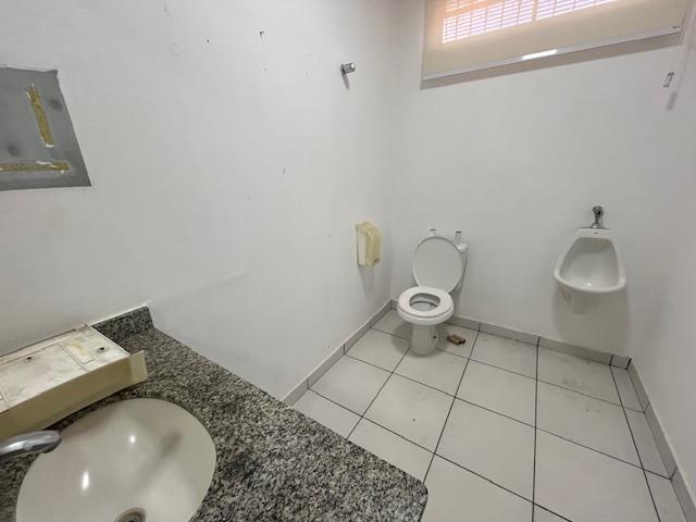 Amplo imovel comercial no Parque dos Bandeirantes #24