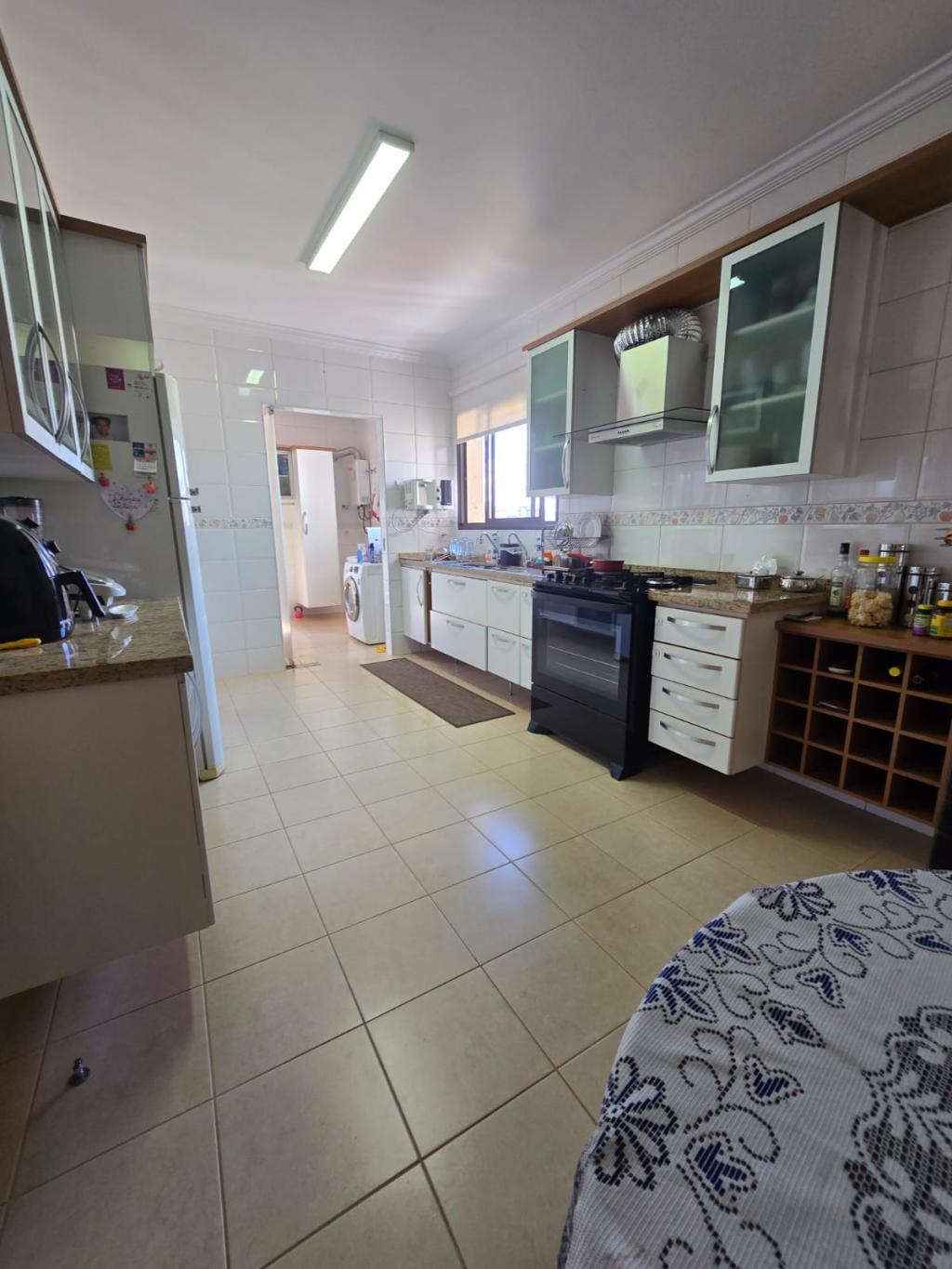 Apartamento, 3 quartos, 178 m² - Foto 2