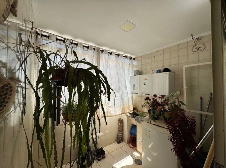 Apartamento à venda com 2 quartos, 77m² - Foto 2