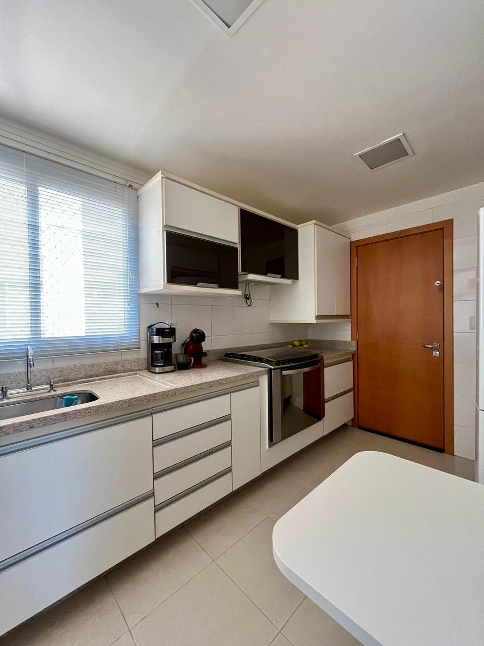Apartamento à venda com 3 quartos, 126m² - Foto 26