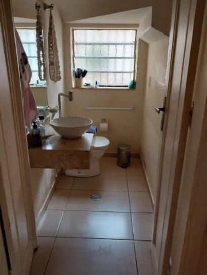 Casa à venda com 3 quartos, 303m² - Foto 3