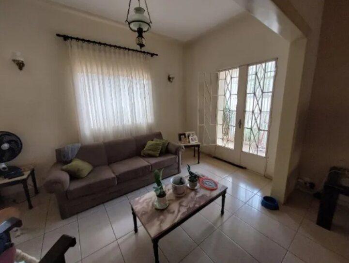 Casa à venda com 3 quartos, 303m² - Foto 14