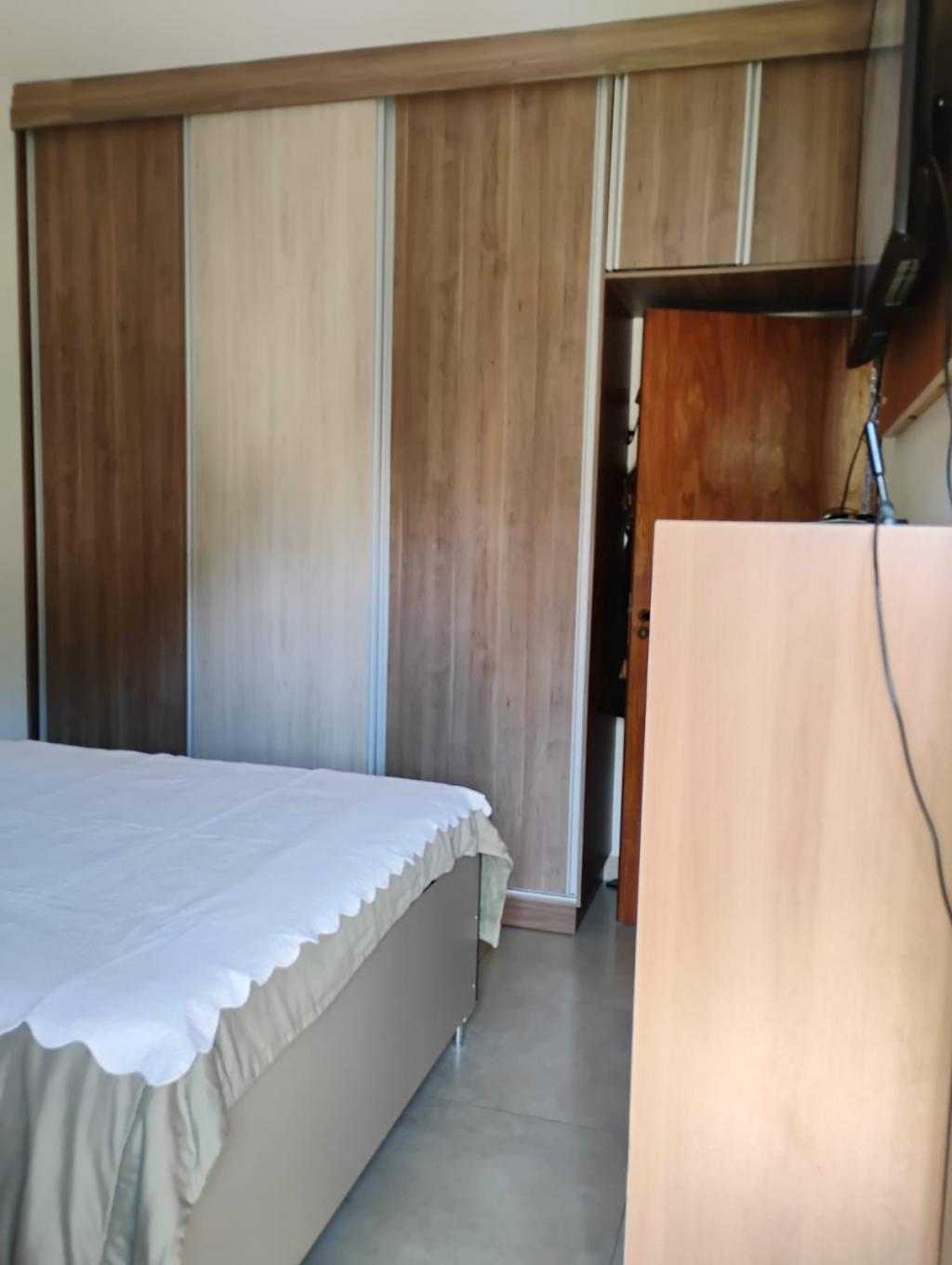 Casa à venda com 2 quartos, 50m² - Foto 9