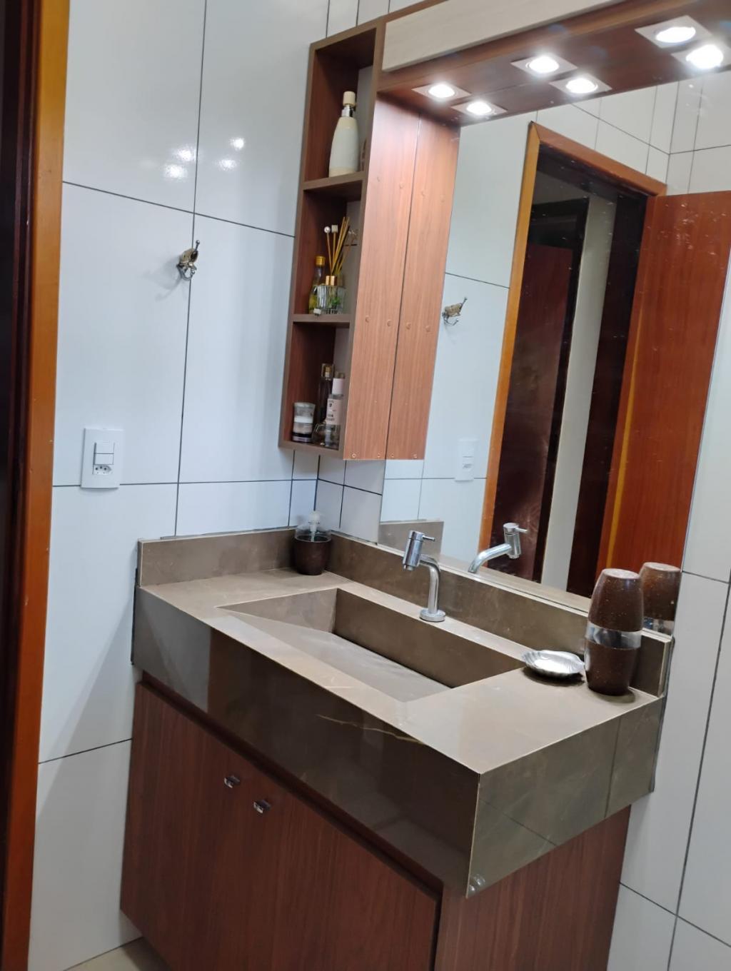 Casa à venda com 2 quartos, 50m² - Foto 10