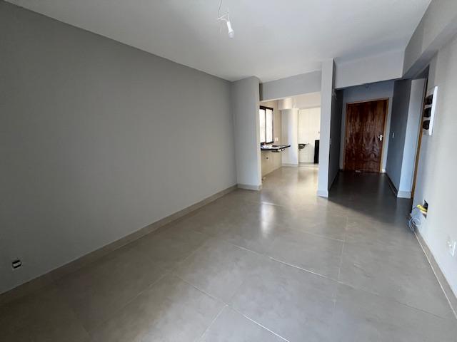 Apartamento, 3 quartos, 90 m² - Foto 2