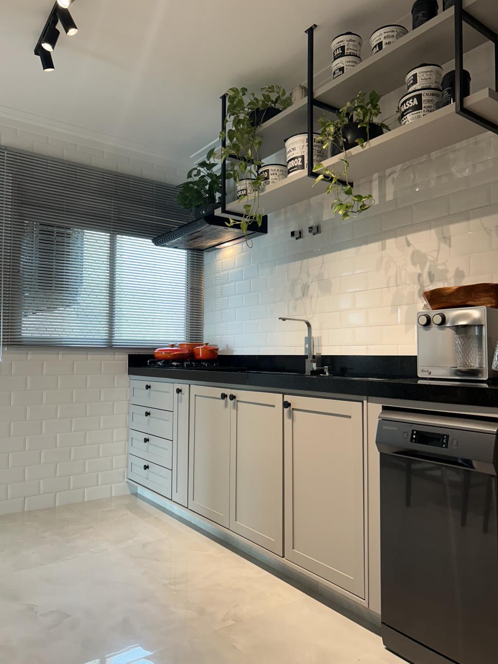 Apartamento à venda com 3 quartos, 249m² - Foto 35
