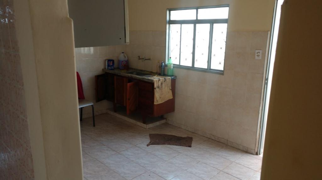 Casa à venda com 5 quartos, 171m² - Foto 15