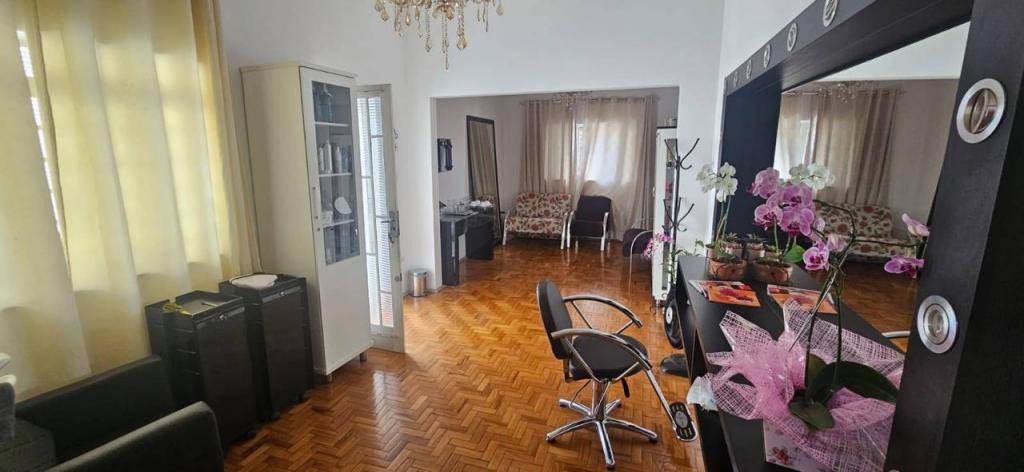 Casa, 2 quartos, 217 m² - Foto 1