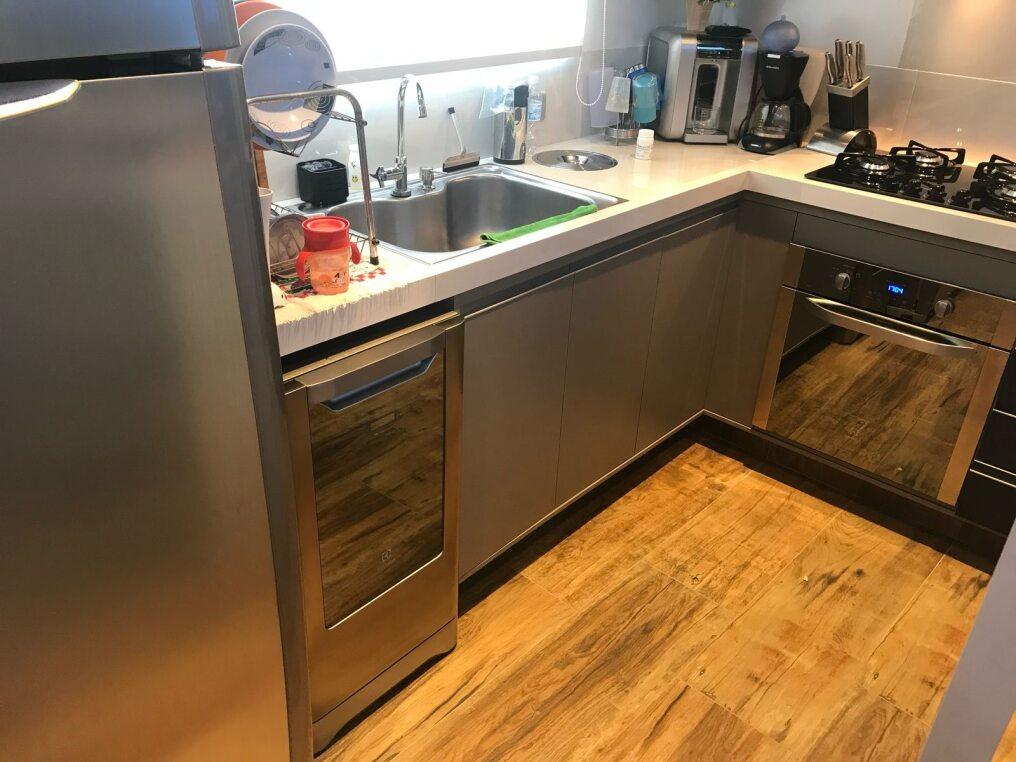 Apartamento à venda com 2 quartos, 62m² - Foto 12