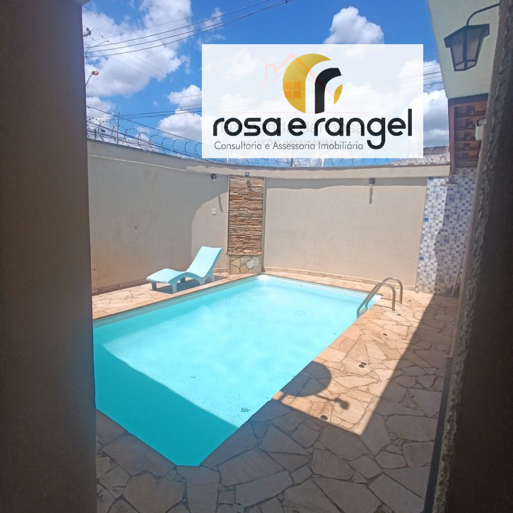 Casa, 2 quartos, 160 m² - Foto 1