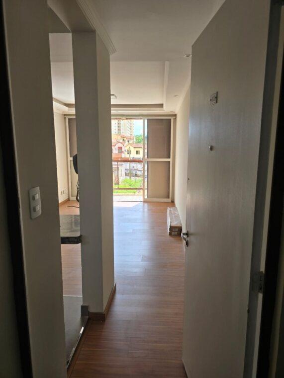 Apartamento à venda com 3 quartos, 66m² - Foto 2
