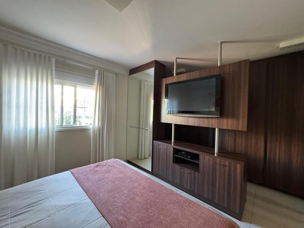 Apartamento à venda com 3 quartos, 202m² - Foto 16