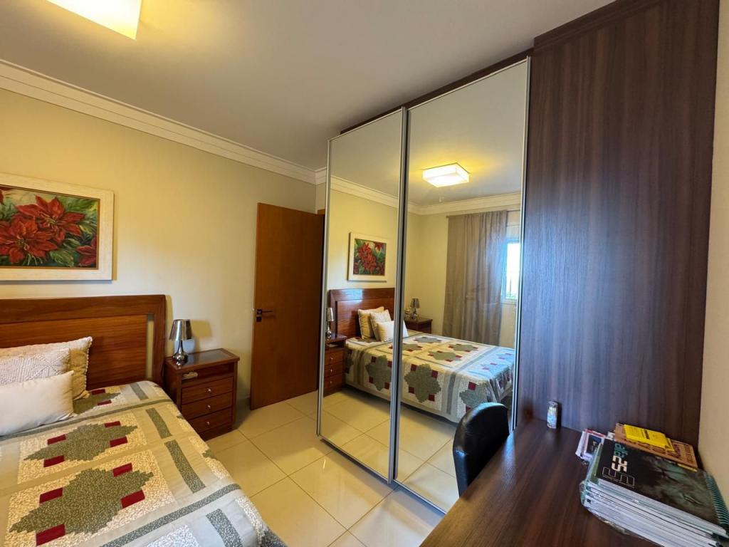 Apartamento à venda com 3 quartos, 202m² - Foto 24