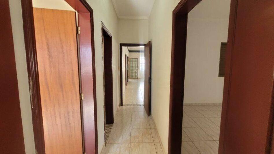 Casa à venda com 3 quartos, 153m² - Foto 4
