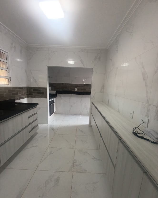 Casa de Condomínio à venda com 3 quartos, 138m² - Foto 2