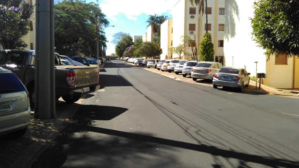 Apartamento à venda com 3 quartos, 76m² - Foto 11