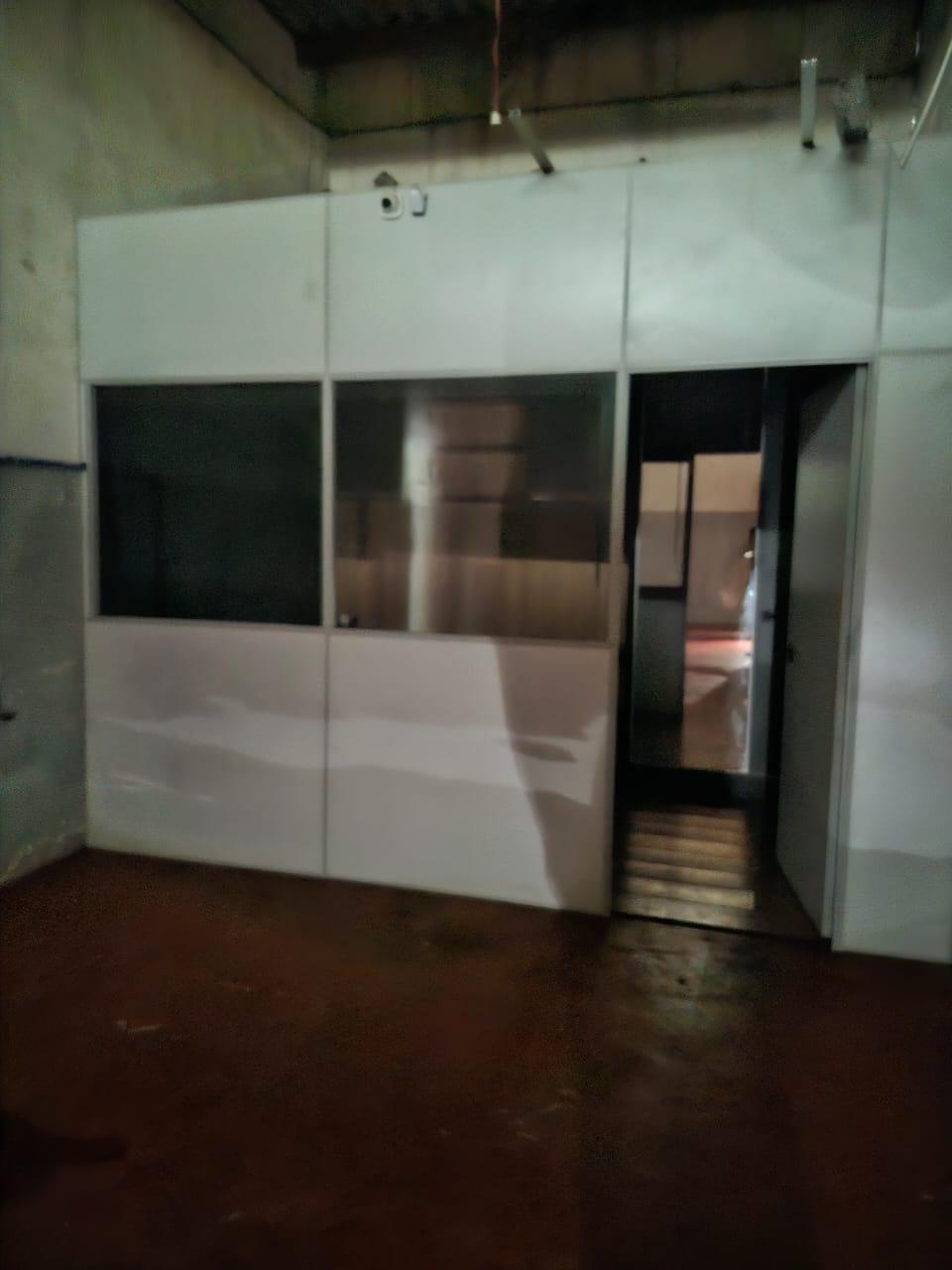 Depósito-Galpão-Armazém à venda, 232m² - Foto 8