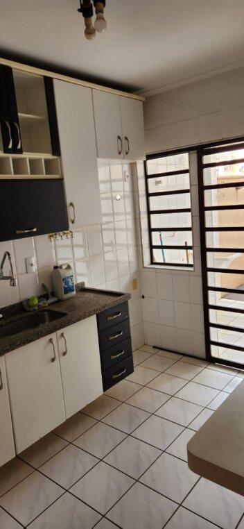 Apartamento à venda com 3 quartos, 93m² - Foto 12