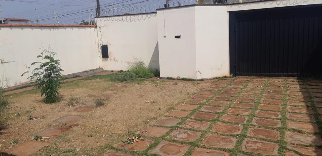 Casa à venda com 2 quartos, 85m² - Foto 13