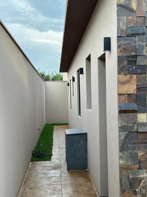 Casa à venda com 3 quartos, 76m² - Foto 3