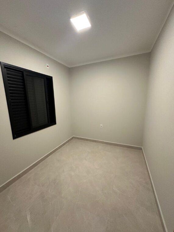 Casa à venda com 3 quartos, 76m² - Foto 8