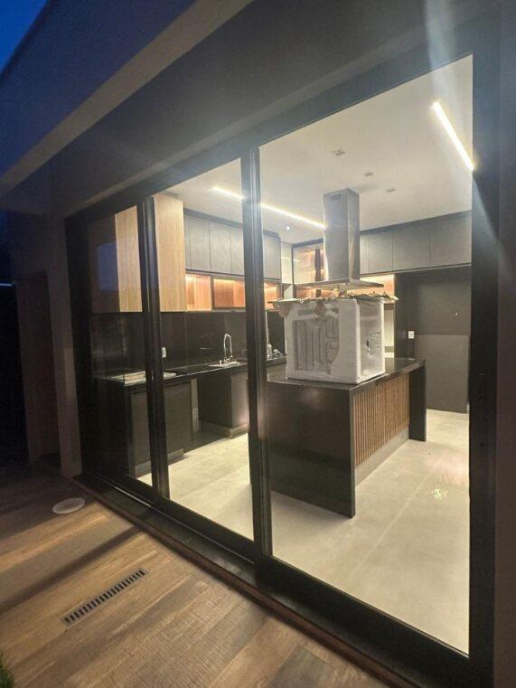Casa de Condomínio à venda com 3 quartos, 175m² - Foto 18