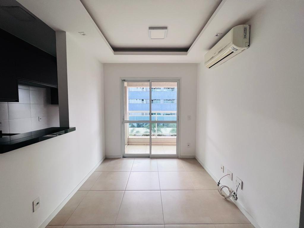 Apartamento à venda com 1 quarto, 58m² - Foto 1