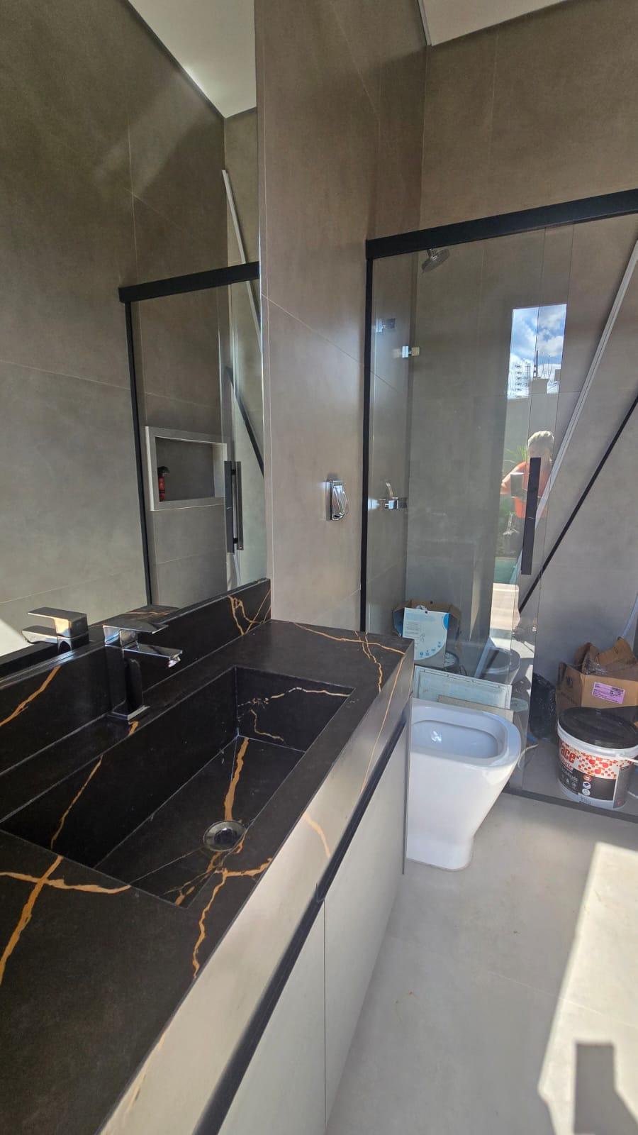 Casa de Condomínio à venda com 3 quartos, 253m² - Foto 9