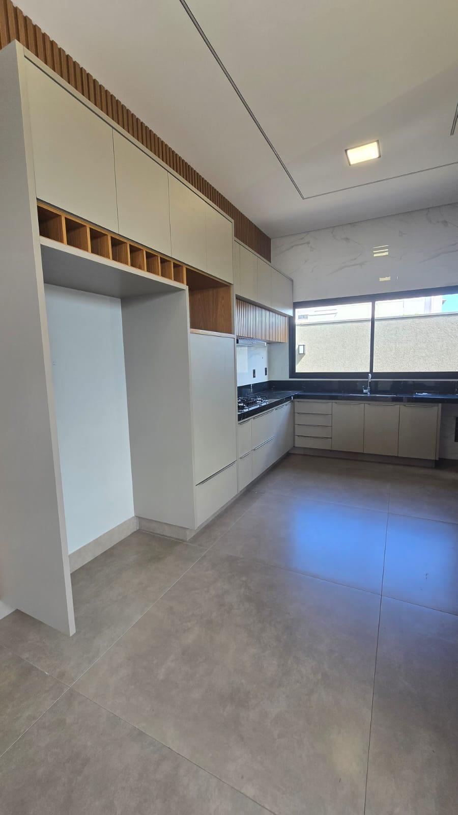 Casa de Condomínio à venda com 3 quartos, 253m² - Foto 17