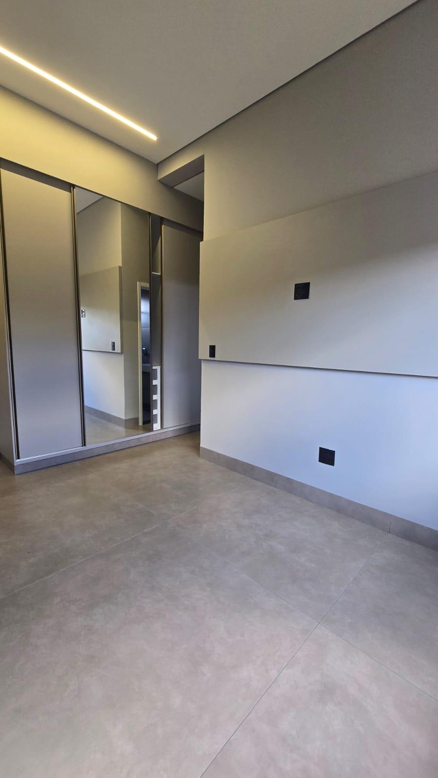 Casa de Condomínio à venda com 3 quartos, 253m² - Foto 26