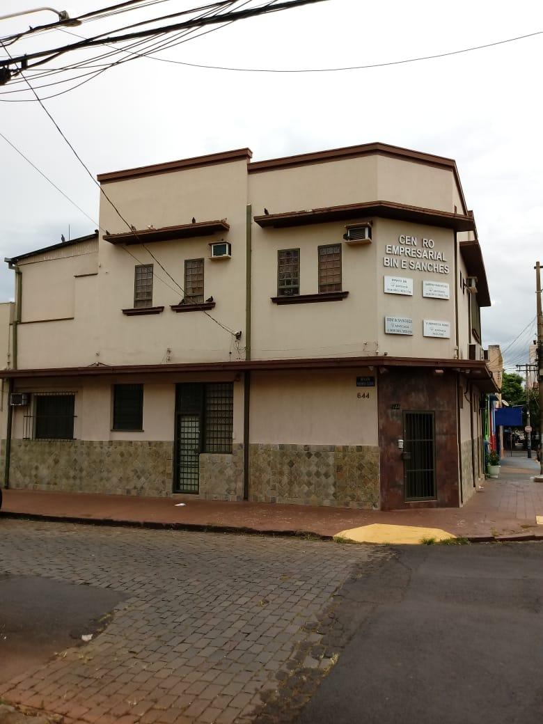Conjunto Comercial-Sala à venda com 11 quartos, 300m² - Foto 3