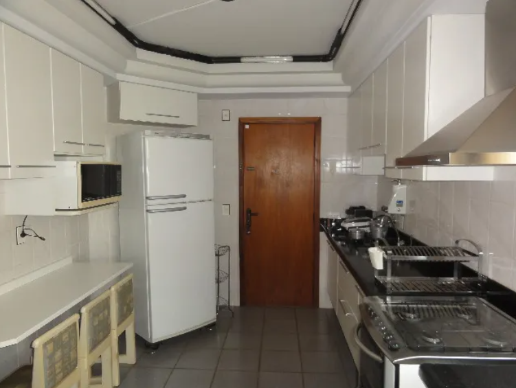 Apartamento, 4 quartos, 250 m² - Foto 8