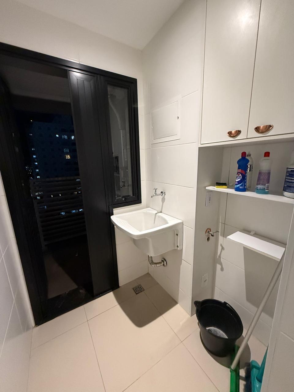 Apartamento à venda com 3 quartos, 96m² - Foto 7