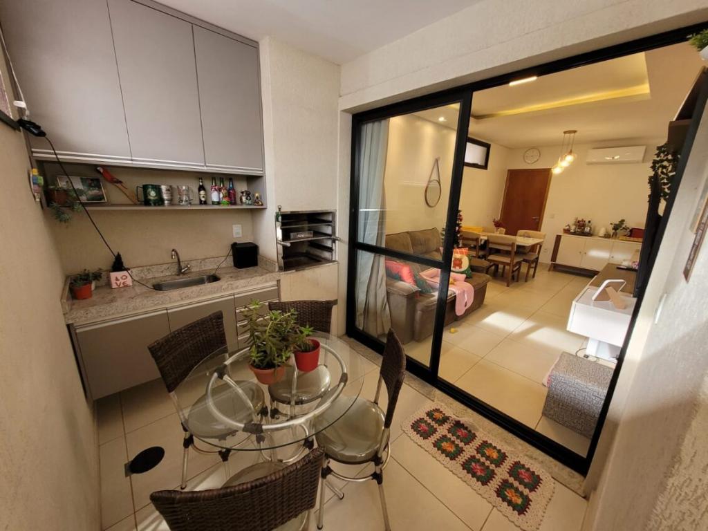 Apartamento, 2 quartos, 72 m² - Foto 1