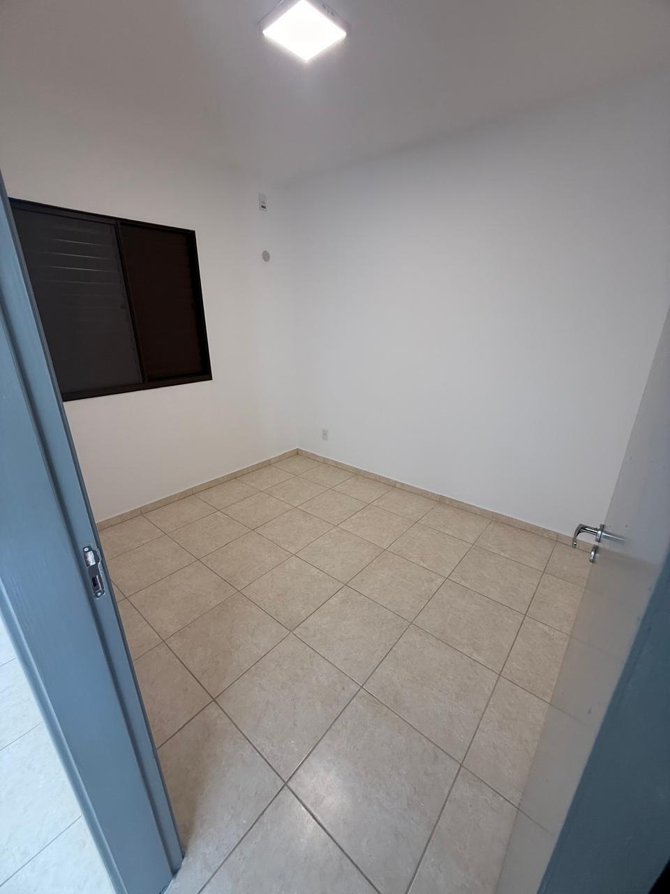Apartamento à venda com 2 quartos, 42m² - Foto 7