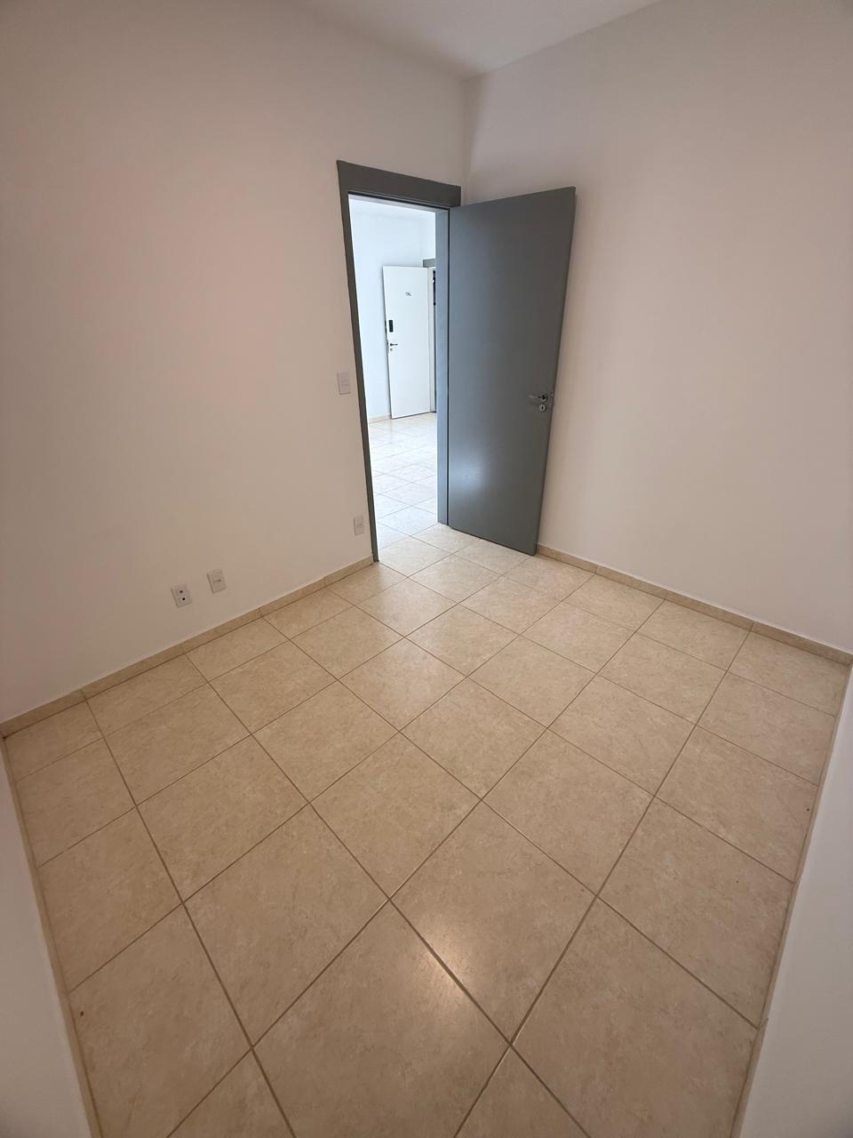 Apartamento à venda com 2 quartos, 42m² - Foto 9