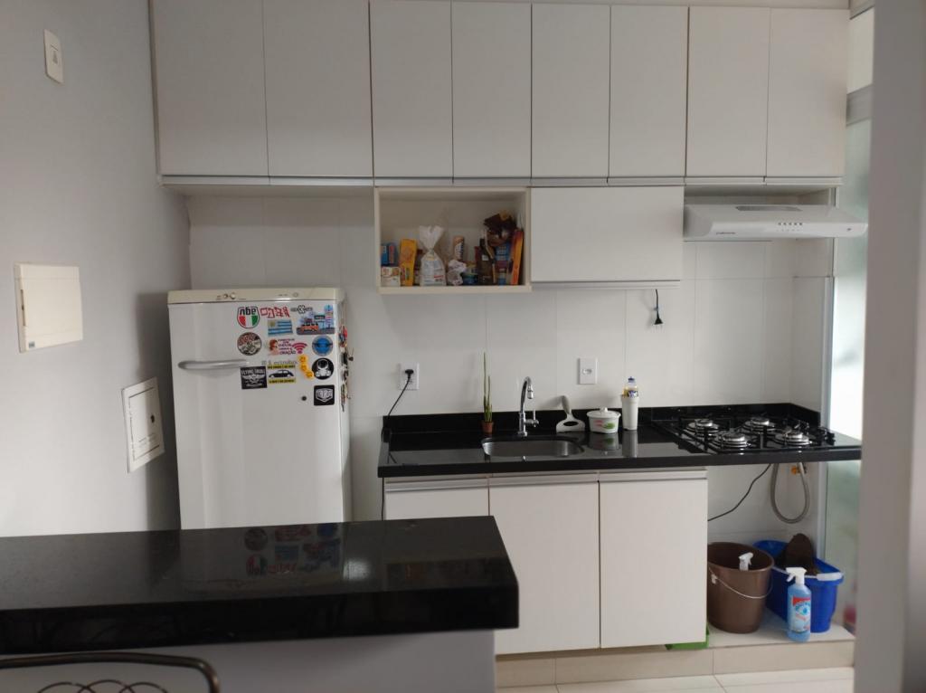 Apartamento à venda com 2 quartos, 45m² - Foto 12