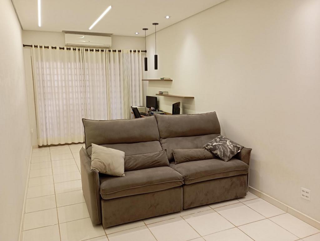 Linda casa no Campos Eliseos com 2 quartos sendo 1 suite #3