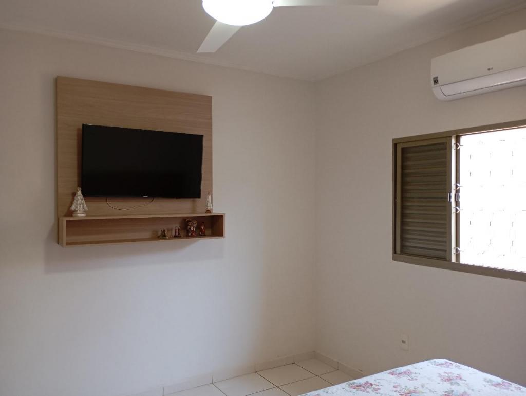 Linda casa no Campos Eliseos com 2 quartos sendo 1 suite #7