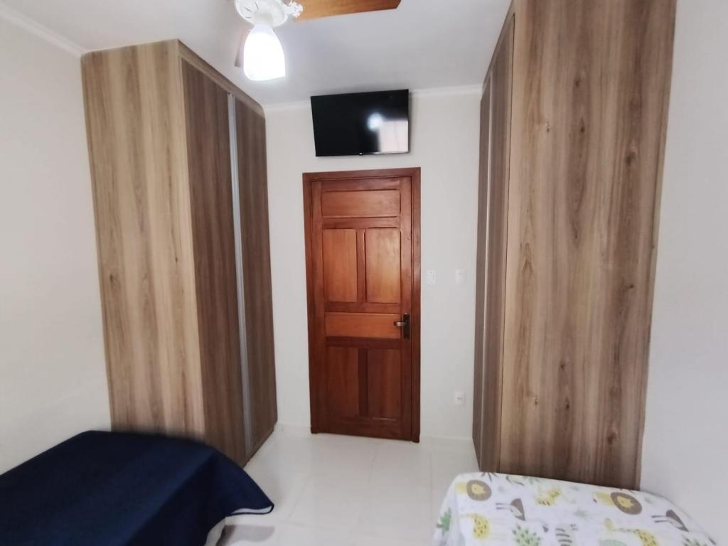 Linda casa no Campos Eliseos com 2 quartos sendo 1 suite #16