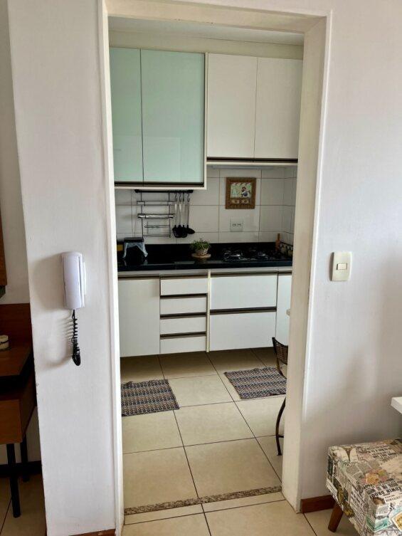 Apartamento à venda com 2 quartos, 82m² - Foto 6
