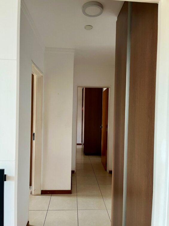 Apartamento à venda com 2 quartos, 82m² - Foto 8