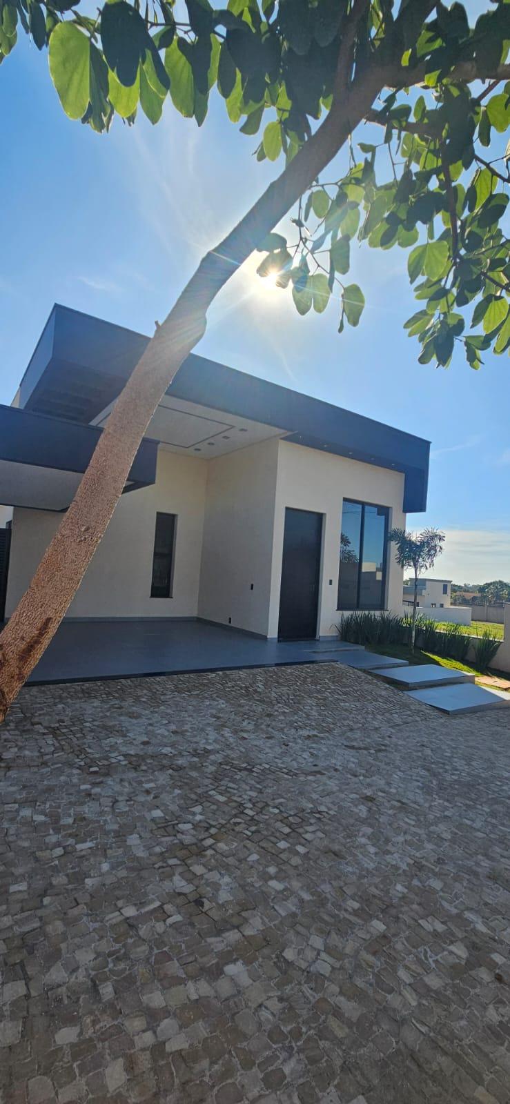 Casa de Condomínio à venda com 3 quartos, 162m² - Foto 2